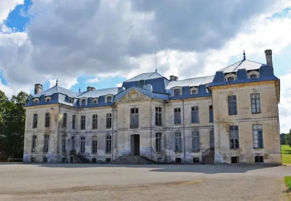 Château de Vaux à Chappes